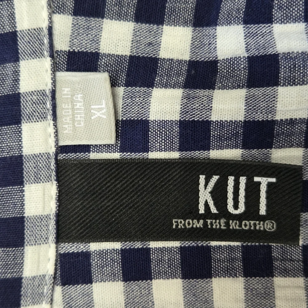 Kut from the Kloth Navy and White Checkered Women's Shirt Size XL - Picture 6 of 6
